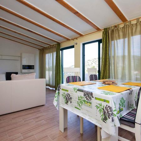 Holiday House Marko Razanj Luaran gambar